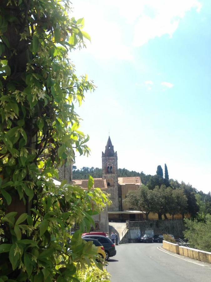 Albergo Ristorante Bergallo Tovo San Giacomo ภายนอก รูปภาพ