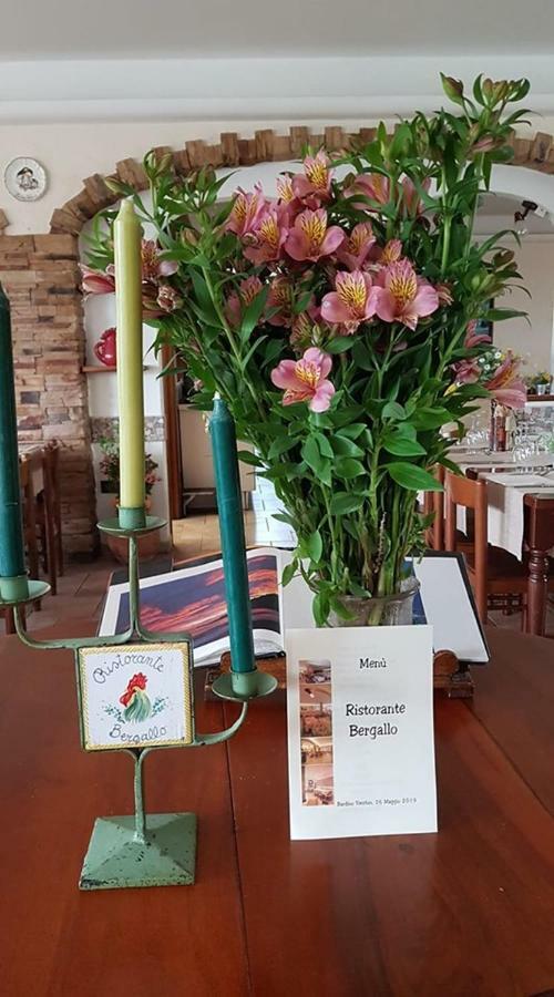 Albergo Ristorante Bergallo Tovo San Giacomo ภายนอก รูปภาพ